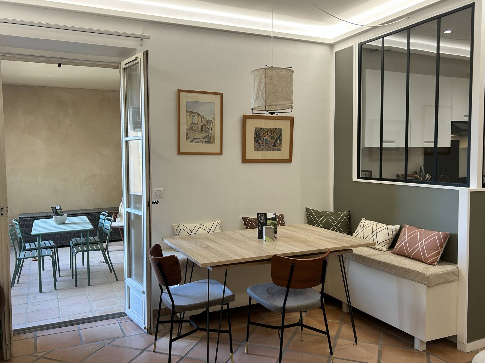 maison home sale holidays golf pont royal alpilles luberon yan spehner jason smith piscine agence immobiliere exp realty mallemort vacances provence