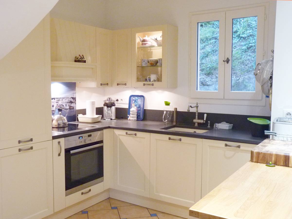 Exclusivité   Maison T4, jardin, garage, parking et piscine privative Pont Royal Domaine du Golf 