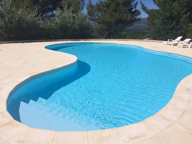 PISCINE RESIDENCE APPARTEMENT A VENDRE 