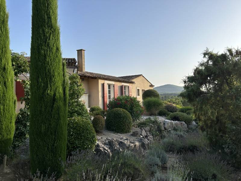 Maison luxury piscine golf pont royal eXp France yan spehner jason smith immobilier