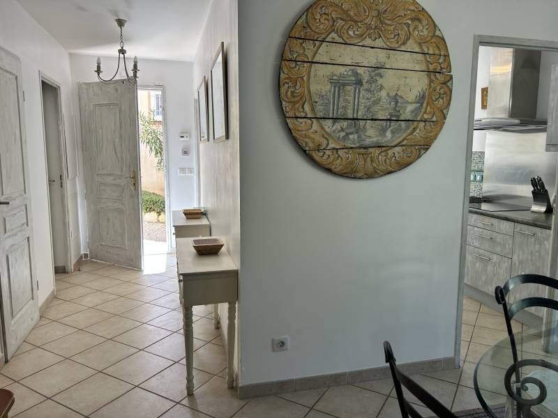 Maison piscine golf pont royal calme jason smith realty exp France yan spehner provence