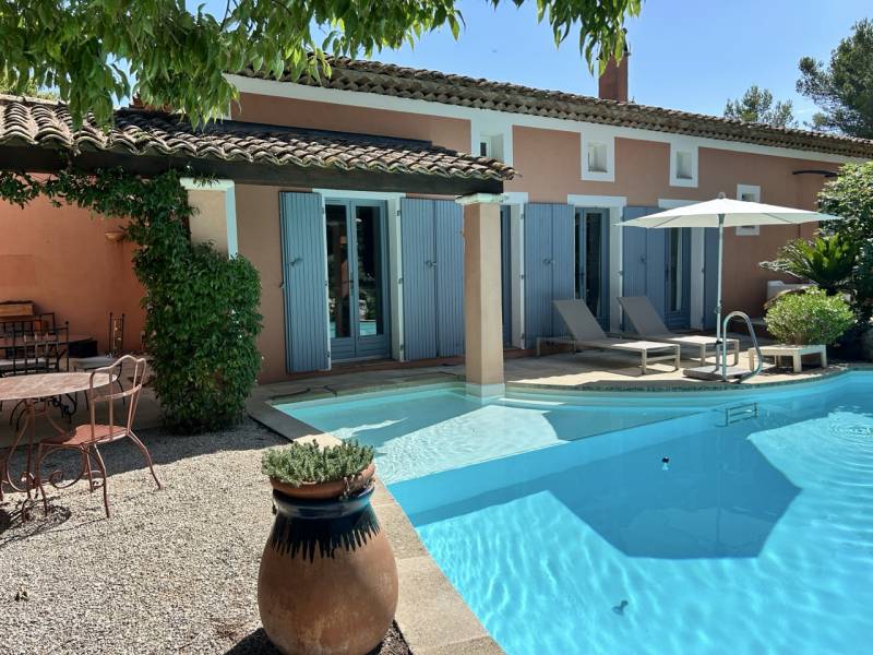  restaurant thailandais café SIAM du lac  golf pont royal eXp France yan spehner jason smith realty immobilier pierre et vacances