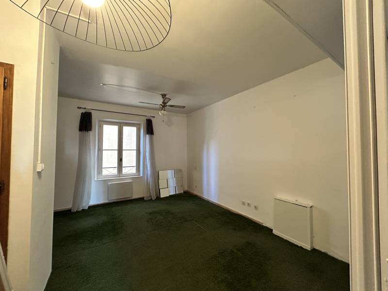 Mallemort golf pont royal  jason smith luxe vacances calme  yan spehner jason smith realty exp immobilier France provence 