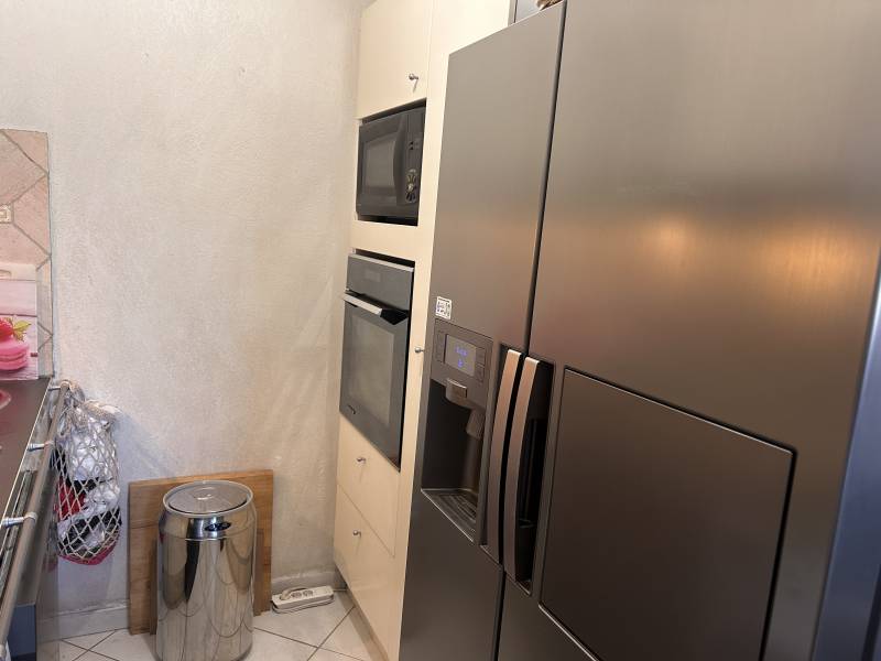 Appartement luxueux, climatisé, ascenseur,terrasse et  garage AUBAGNE - GOLF de la SALETTE  
