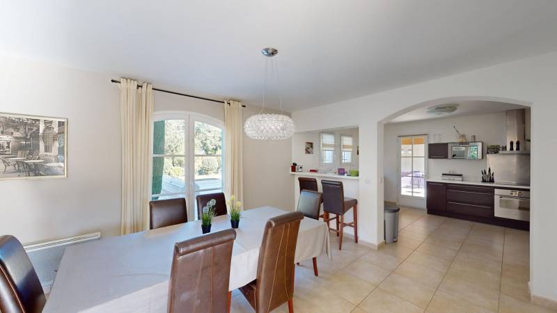 Maison piscine golf pont royal jason smith immobilier Realty