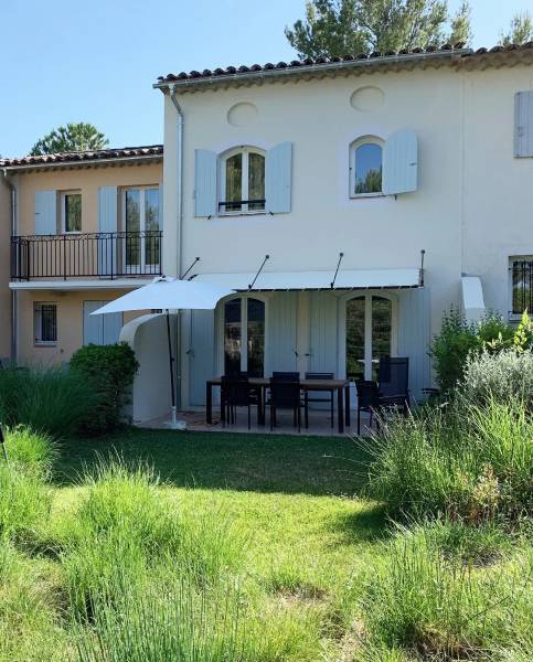 maison T4  calme jardin et terrasse