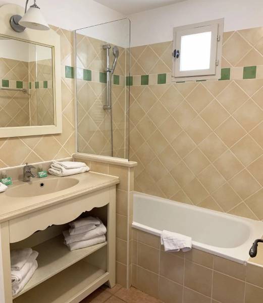 maison T4  calme jardin et terrasse