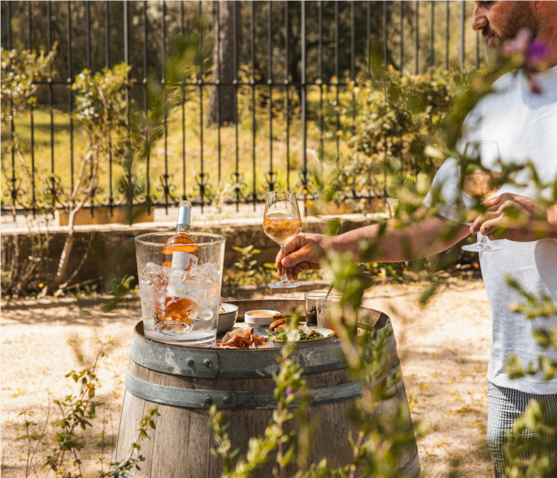 SOKO hotel pont du gard golf pont royal