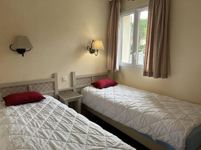 Exceptionelle maison climatisée au calme sur le Domaine du Golf de Pont Royal