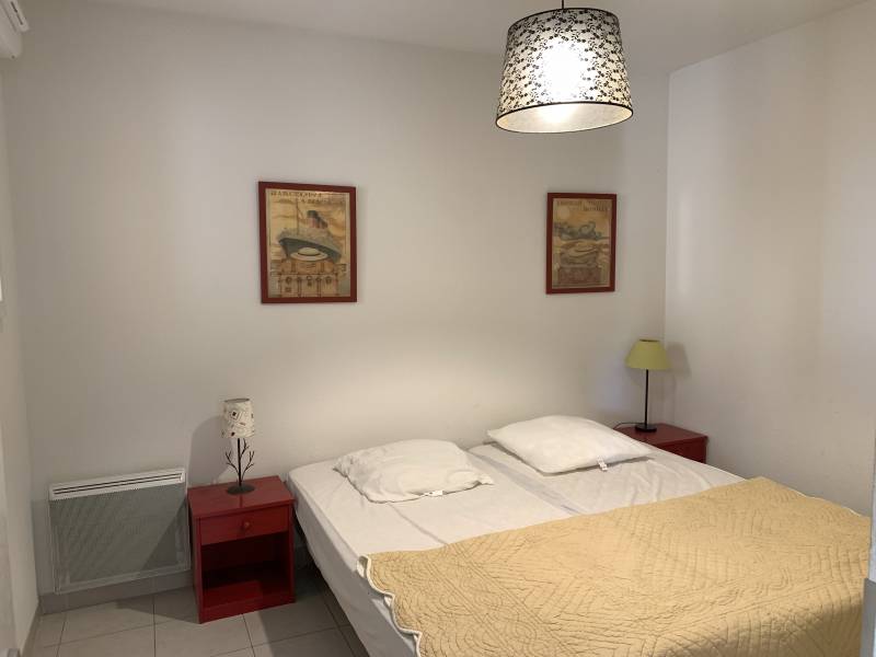 Golf pont royal jason smith location annuelle T3 terrasse piscine