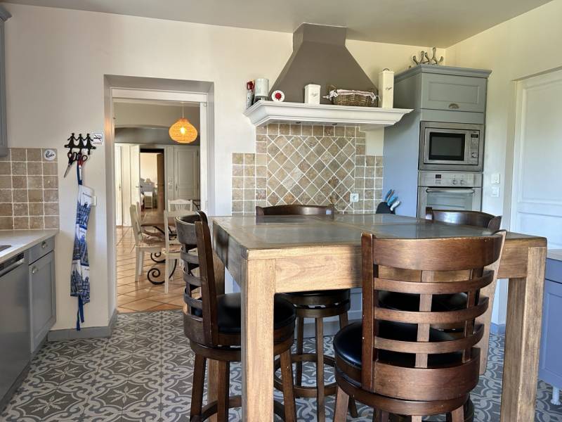 Maison T6, vue Luberon et calme absolu Golf Pont Royal  