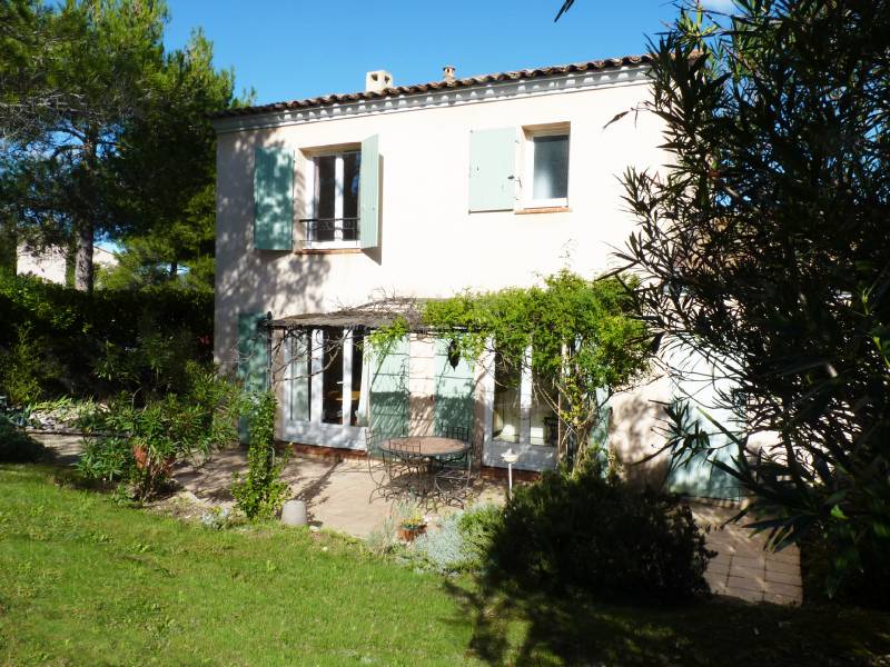 Exclusivité MAISON domaine et golf Pont Royal en provence  