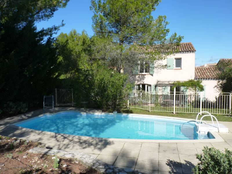 Exclusivité MAISON domaine et golf Pont Royal en provence  