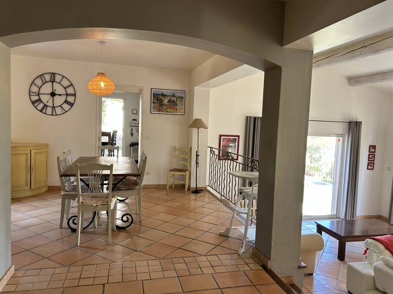 Maison T6, vue Luberon et calme absolu Golf Pont Royal  