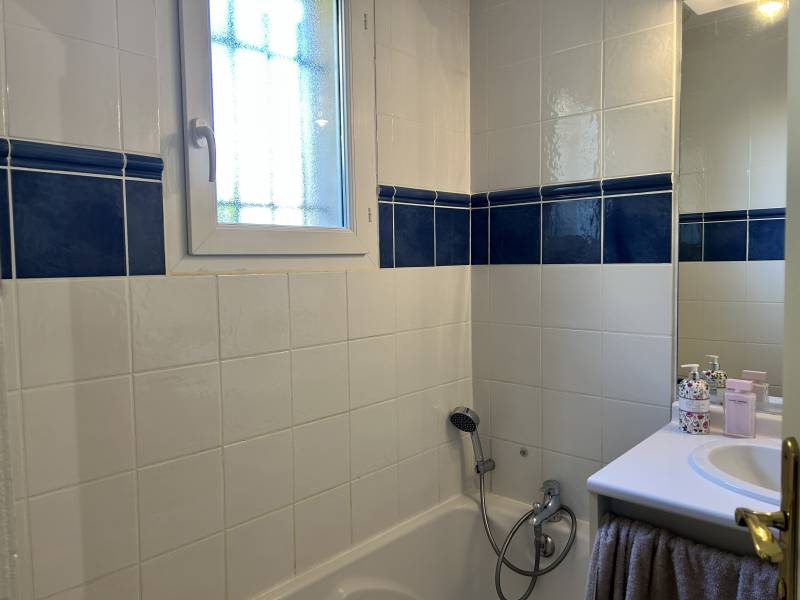 Maison golf pont royal piscine calme golf jason smith realty exp France parking jardin