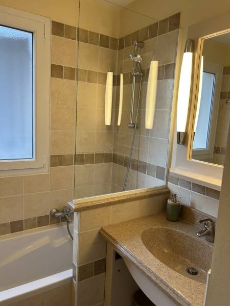 Exceptionelle maison climatisée au calme sur le Domaine du Golf de Pont Royal